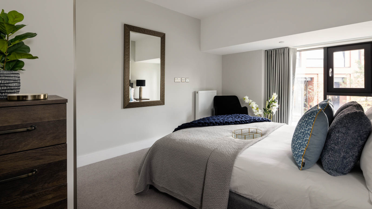 Bedroom at G01 Orchard Wharf ©Galliard Homes.