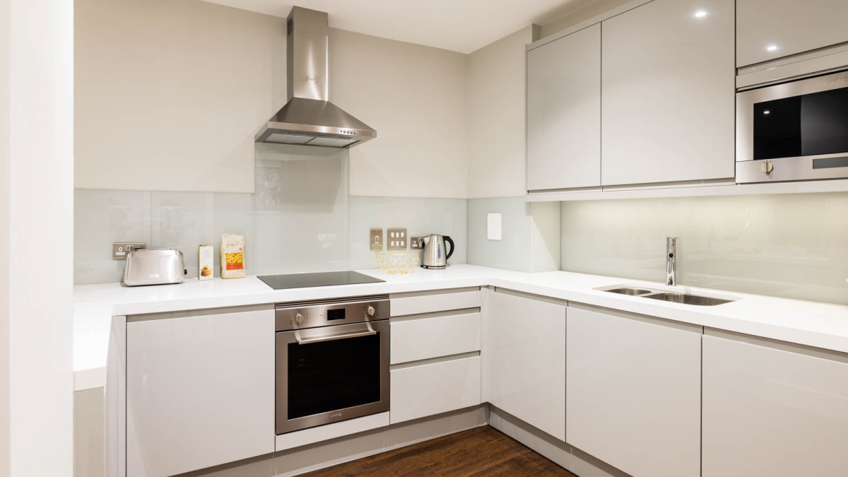 Kitchen at G01 Orchard Wharf ©Galliard Homes.
