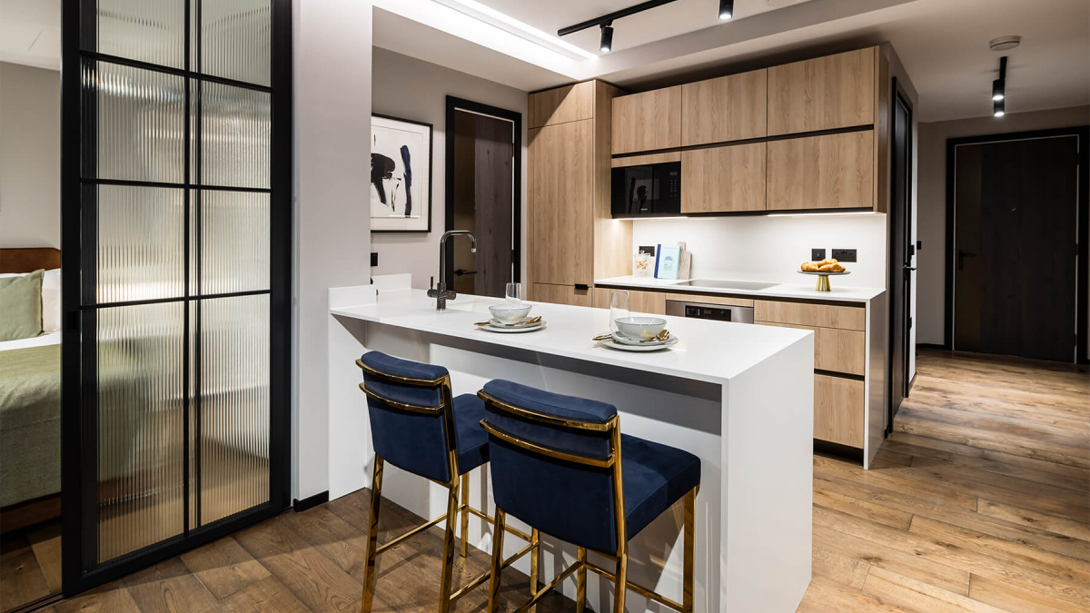 Kitchen of a one-bedroom apartment at The Stage, ©Galliard Homes.