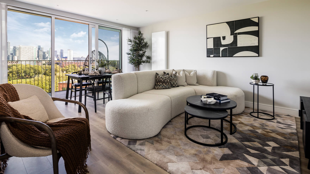 Open-plan living area at Neptune Wharf ©Galliard Homes.