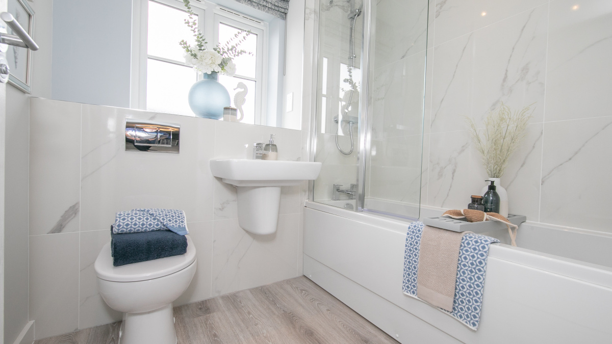 Bathroom at Barrelmans Point, ©Wavensmere