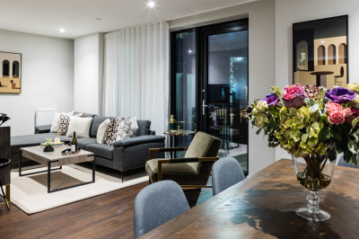 Living area at G01 Orchard Wharf ©Galliard Homes.
