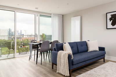 Open-plan living area at Neptune Wharf ©Galliard Homes.